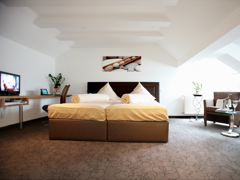 Hotel Am Hirschhorn in Wilgartswiesen – stilvolles Studio und komfortables Hotelzimmer in der Südwestpfalz